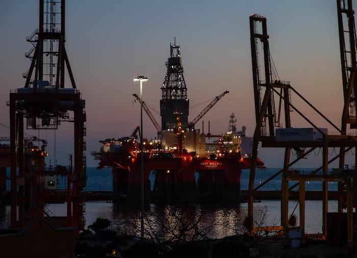 An offshore drilling platform